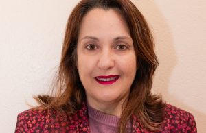 Ana Luiza Gobbo é pré-candidata a prefeita em Taguaí Enfermeira trabalha há 30 anos no município. (Foto: Divulgação)