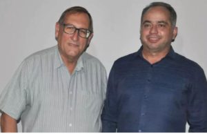 TRE-SP mantém mandatos de Valtinho e Rico em Tejupá Prefeito de Tejupá Valter Boranelli (PSDB) ao lado do vice-prefeito Aguinaldo Lucidoro (PSDB). (Foto: Reprodução/Facebook)