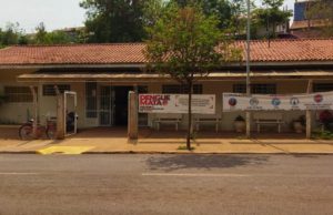 Posto de saúde em Taquarituba é invadido e furtado na madrugada O posto está localizado na Avenida Mário Covas, ao lado do Centro de Enfrentamento à Covid-19. (Foto: Arquivo pessoal)