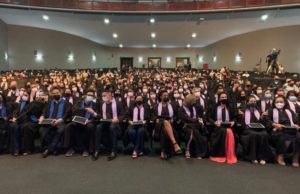 Taquaritubenses participam da colação de grau da 1ª turma de pedagogia da Univesp Formandos representantes de todos os polos do Estado de São Paulo. (Foto: Divulgação/Prefeitura de Taquarituba)