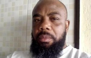 Família alega que nigeriano está preso injustamente há onze meses em Itaí O comerciante nigeriano Bright Ndubuisi Ebebe vive no Brasil há sete anos e está há quase um ano na Penitenciária de Itaí, no interior de SP. (Foto: Arquivo pessoal)