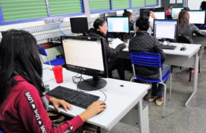 Mais de 80% dos alunos de licenciatura estão em cursos a distância Para o ministro da Educação, é preciso atenção com a qualidade dos cursos de licenciatura na modalidade a distância. (Foto: Lúcio Bernardo Jr./Agência Brasília)