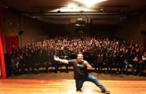 Taquarituba recebe stand-up ‘O brasileiro tem que ser estudado’, de Wanderlei Grillo O ator e produtor Wanderlei Grillo estará em Taquarituba neste mês. (Foto: Divulgação/Prefeitura de Taquarituba)