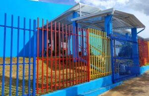 Taquarituba: renovação do prédio da Escola Consuello é concluída Entrada da unidade escolar após as obras. (Foto: Divulgação)
