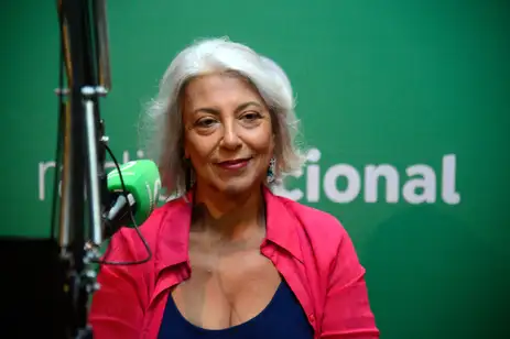 A apresentadora da Rádio Nacional, Luciana Valle. (Foto: Tomaz Silva/Agência Brasil)