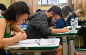 SP pagará R$ 800 mensais a estudantes do Provão Paulista matriculados na USP Convênio foi firmado entre a Seduc-SP e a USP. (Foto: Divulgação)