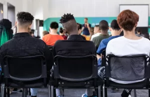 SP: comunidade escolar critica imposição de uso de plataforma digital Sindicato dos professores estaduais afirma que não houve debate prévio. (Foto: Sam Balye/Unsplash)