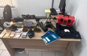 Como funcionava o esquema que envolvia policiais civis e vereador de Piraju Parte das apreensões feitas pela Polícia Civil na Operação Cama de Gato. (Foto: Divulgação)