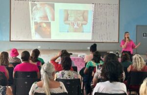 Taguaí comemora sucesso da campanha Outubro Rosa e prepara ações do Novembro Azul Palestra de conscientização da campanha Outubro Rosa em Taguaí. (Foto: Divulgação)