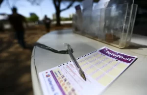 Aposta feita em Cerqueira César fatura mais de R$ 1,6 milhão na Lotofácil Aposta foi feita em uma lotérica no centro da cidade. (Foto: Marcelo Camargo/Agência Brasil)