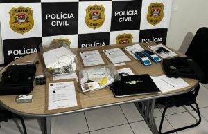 Operação Belo Monte desarticula esquema de tráfico de drogas em Piraju Apreensões da Polícia Civil na região de Piraju nesta sexta (17). (Foto: Divulgação)