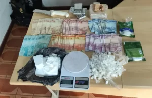 Polícia Civil realiza apreensão em residência de Carlópolis após denúncias Apreensão em Carlópolis no último domingo (20). (Foto: Divulgação)