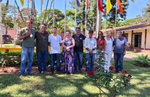 Secretário de Agricultura de Avaré recebe comissão de bem-estar animal de Piraju Objetivo da visita foi conhecer trabalho de defesa realizado em Avaré. (Foto: Secom)