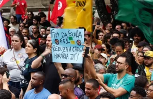 Seis em cada 10 brasileiros apoiam a redução da jornada de trabalho Entrevistados citam melhoria na qualidade de vida e na produtividade. (Foto: Tânia Rêgo/Agência Brasil)