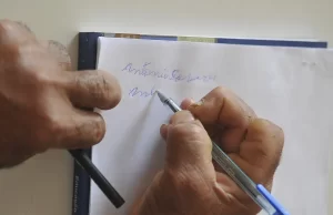 Analfabetismo de pessoas com deficiência é quatro vezes maior no país Taxa de pessoas com deficiência é 21,3%, entre sem deficiência é 5,2%. (Foto: Marcello Casl Jr/Agência Brasil)