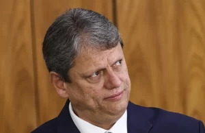 Deputado federal pede inquérito contra Tarcísio após ataques ao STF O governador de SP, Tarcísio de Freitas (Republicanos). (Foto: Marcelo Camargo/Agência Brasil)