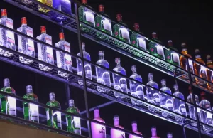 Estado de SP confirma três novos casos de intoxicação por metanol Estado divulgou novo protocolo de identificação de bebidas adulteradas. (Foto: Sandro Araújo/Agência Saúde DF)