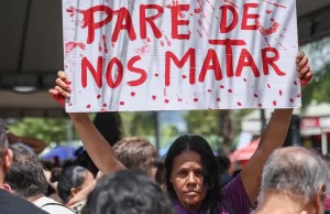 Em meio a protestos, SP registra mais dois casos de feminicídio Ato nacional pelo fim da violência contra as mulheres em São Paulo. (Foto: Marcelo Camargo/Agência Brasil)
