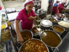 Cresce contratação de pessoas 50+ no comércio e nos serviços das cidades paulistas Levantamento da Fecomércio também aponta maior participação feminina. (Foto: Marcelo Camargo/Agência Brasil)