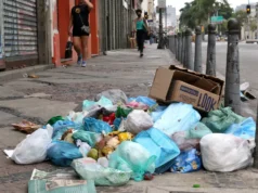 Câmara dos Deputados aprova multa para quem descartar lixo em vias públicas Projeto de Lei ainda será analisado pelo Senado. (Foto: Tânia Rego/Agência Brasil)