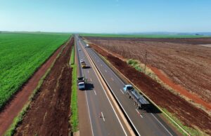 Concessionária intensifica obras na Raposo Tavares, de Piraju a Angatuba Trecho da Raposo Tavares em Ourinhos que já está recebendo as melhorias no pavimento. (Foto: Divulgação)