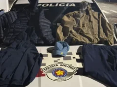 Homem invade loja, veste peças furtadas e acaba preso em Itaí O crime foi descoberto após o sistema de alarme do estabelecimento ser acionado. (Foto: Divulgação via A Voz do Vale)