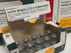 Ministério da Saúde suspende vacina contra a dengue do Butantan Foram registrados óbitos recentes de pessoas que receberam o imunizante. (Foto: Divulgação)