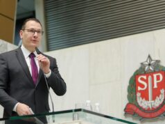 Deputado propõe programa de treinamento contra a violência em escolas paulistas Deputado Rafa Zimbaldi (União Brasil-SP) na Alesp. (Foto: Divulgação)